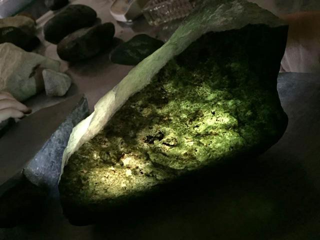 2edd00045ad88046dbc4.jpg