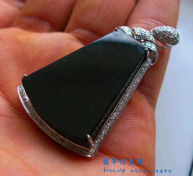 黑色的魅力一一墨翠-4.jpg