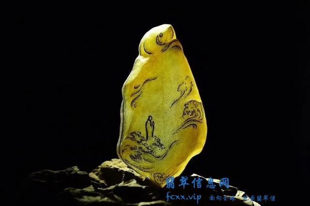 我是玉雕师，虽然翡翠只有薄薄一层黄雾，但这样雕刻十分精致迷人-3.jpg