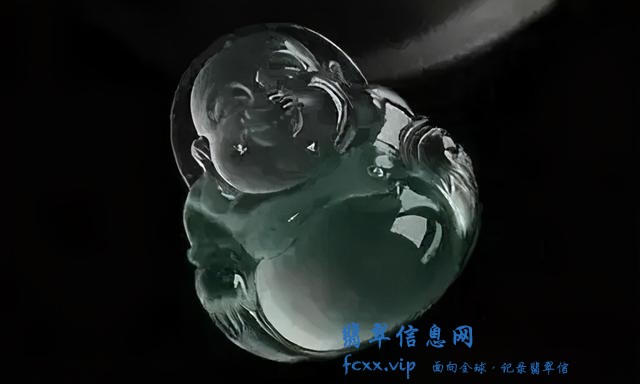 好翡翠不是这么轻松就能雕刻出来的-2.jpg