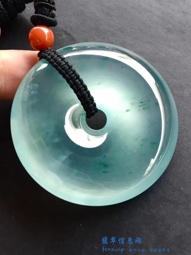 翡翠正确的鉴定手法-5.jpg