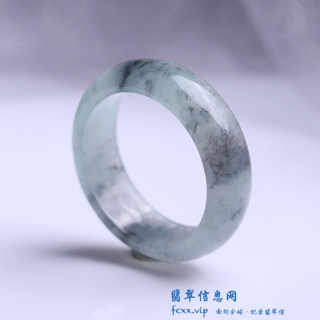 别看墨翠长得“黑”，就觉得墨翠是黑色的翡翠-7.jpg
