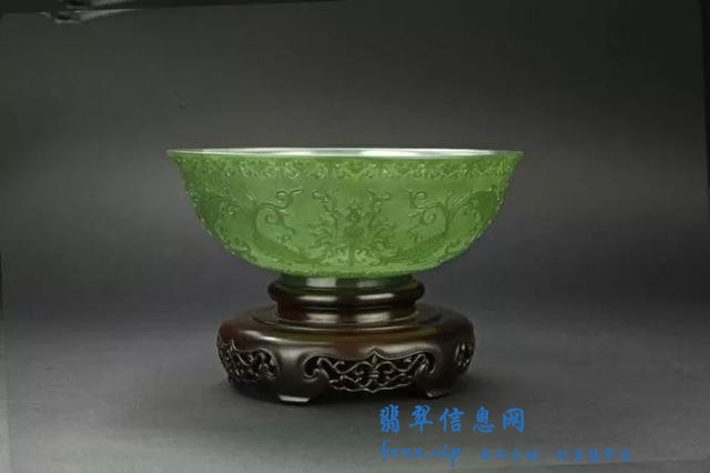 从古代就存在的特殊雕刻技法，看看你的翡翠用没用上-3.jpg
