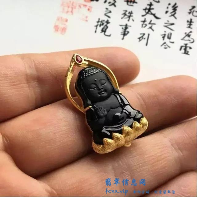听说各类藏家都开始看好墨翠，墨翠值钱吗？-2.jpg