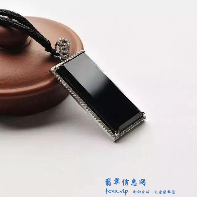 听说各类藏家都开始看好墨翠，墨翠值钱吗？-10.jpg