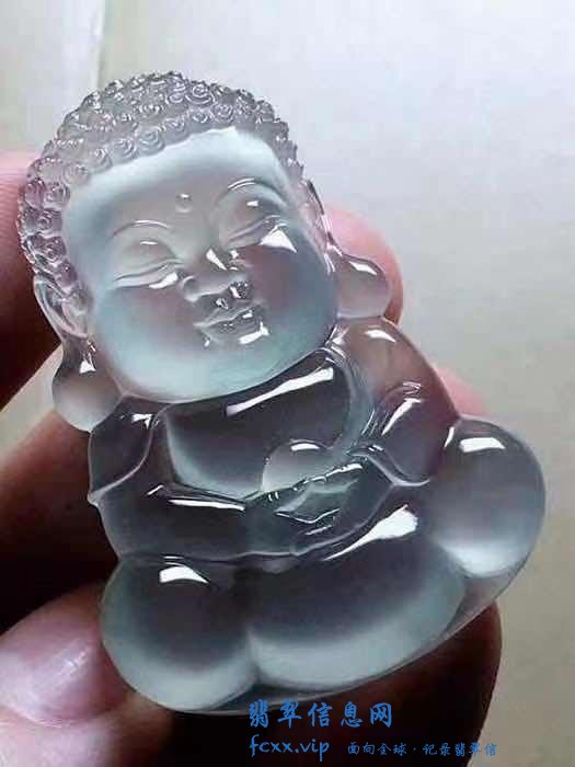 翡翠的雕刻技巧对价格的影响-8.jpg