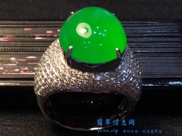 翡翠常见的辨别方法-2.jpg