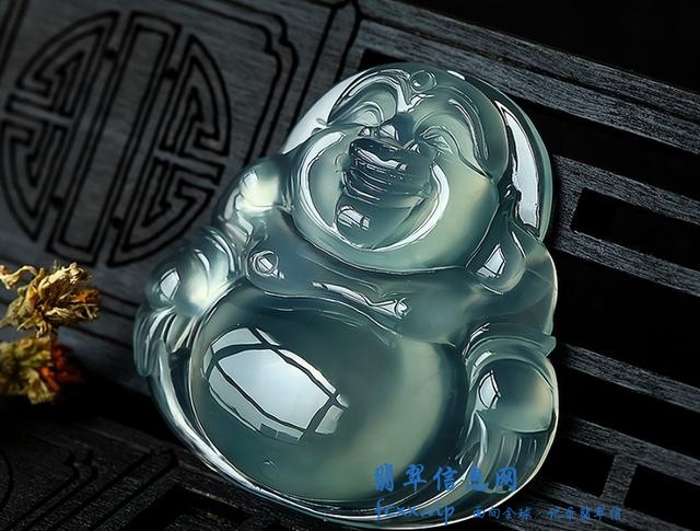 雕刻翡翠的关键一步，也是至关重要的一步，你知道是什么吗？-5.jpg