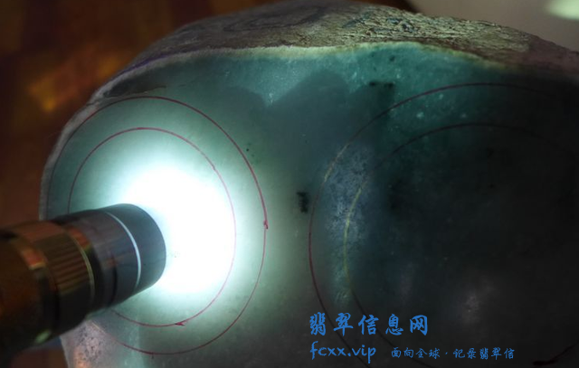 关于翡翠的“种水”，你了解多少呢-4.jpg
