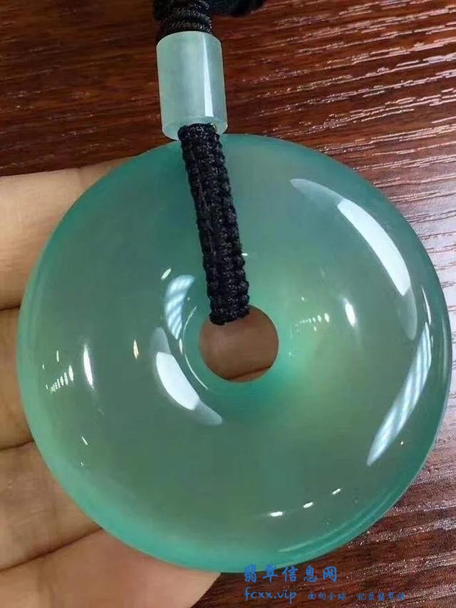 跟我学翡翠吧！（什么是冰种玻璃种翡翠？）-7.jpg