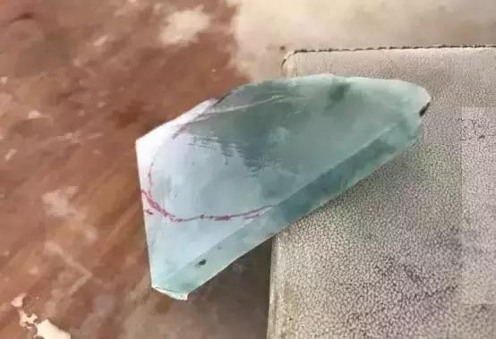 冰种翡翠，高冰翡翠与水沫子的对比！-2.jpg