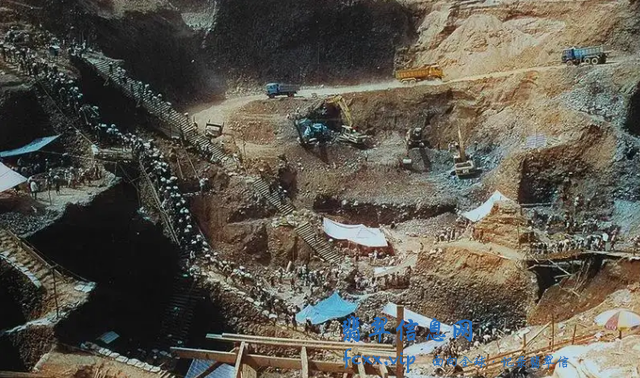 玩翡翠一定要知道的6个小知识-1.jpg
