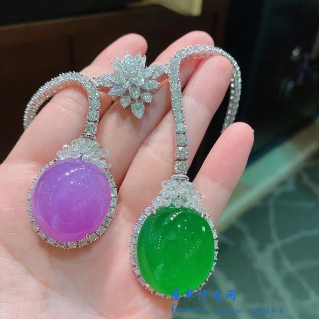 翡翠中小如绿豆，大如鸡蛋的首饰，是原石的精华所在可做百变造型-2.jpg