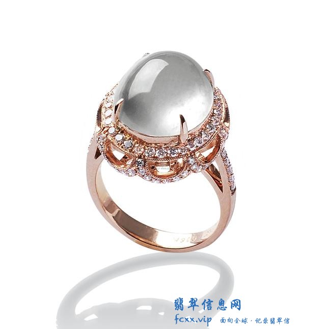 怎样正确的佩戴翡翠戒指呢？-1.jpg