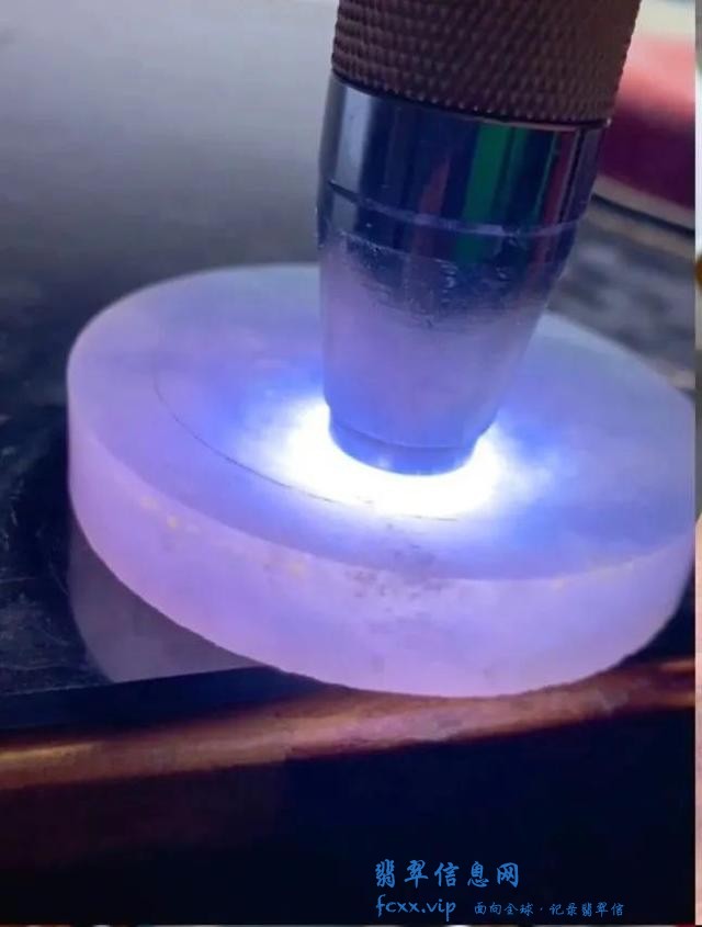 腕间的烂漫！优雅神秘的紫罗兰翡翠手镯-1.jpg