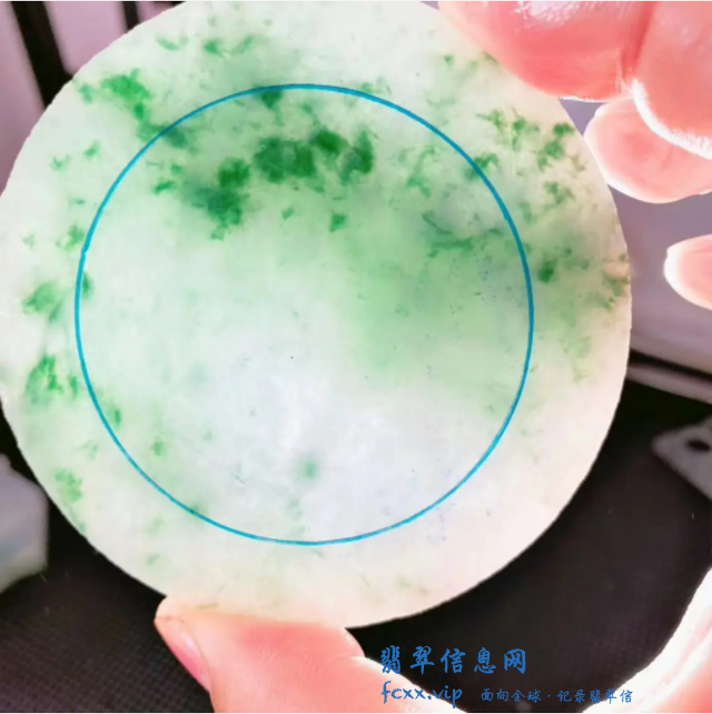 翡翠手镯的制作流程-1.jpg