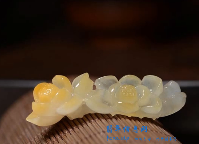 鉴别翡翠真假的三个要诀，看懂这几点就能看懂大部分翡翠-5.jpg