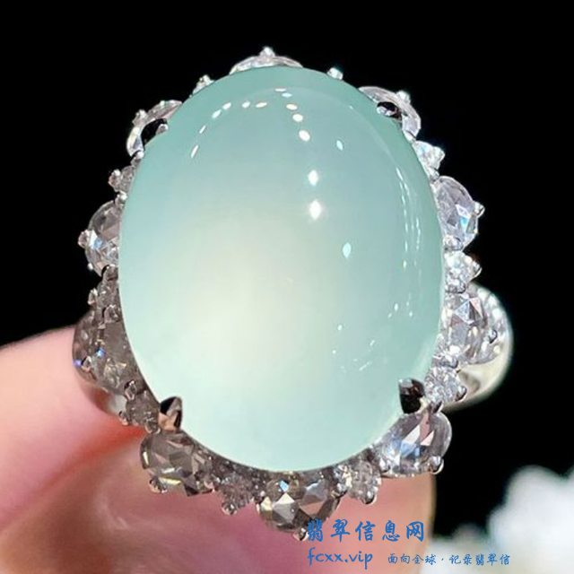 翡翠戒指戒面如何选？-2.jpg
