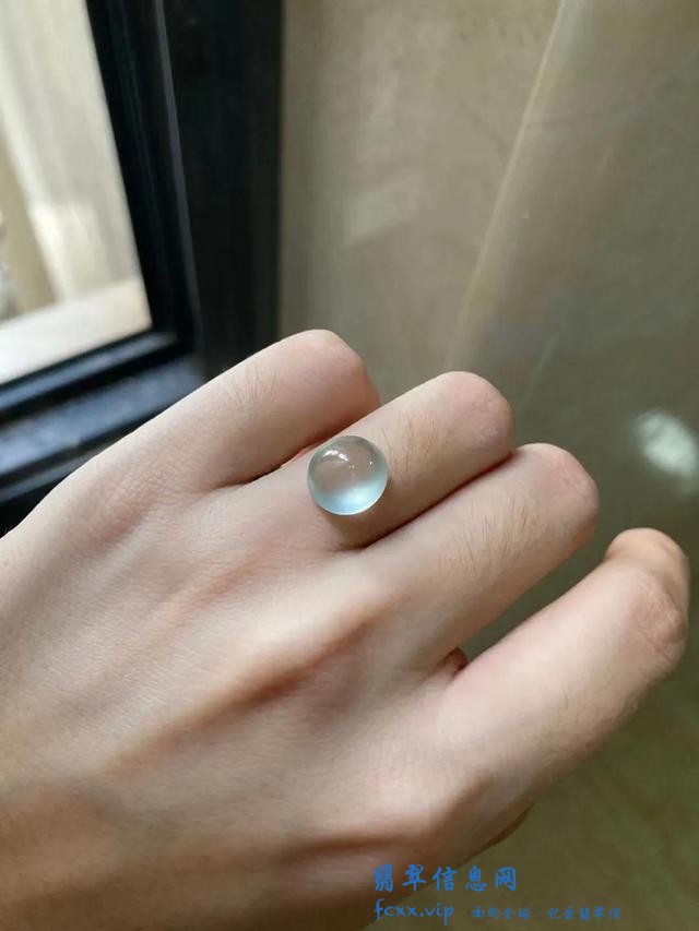 分享一枚玻璃种白冰蛋-4.jpg