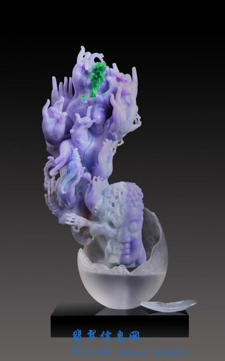 翡翠的两种鲜明特点，对你鉴定有很大帮助-8.jpg