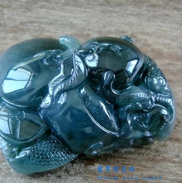 判断天然翡翠的最有力证据，这一点你一定要知道-3.jpg
