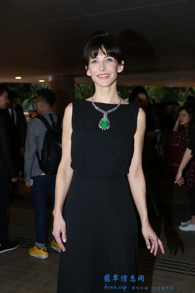 翡翠玉石傻傻分不清？3个准则评定“翡翠等级”-4.jpg
