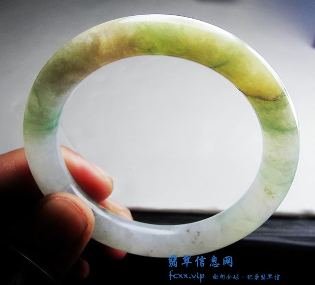 专家2点告诉你，翡翠的肉眼鉴别方法-4.jpg