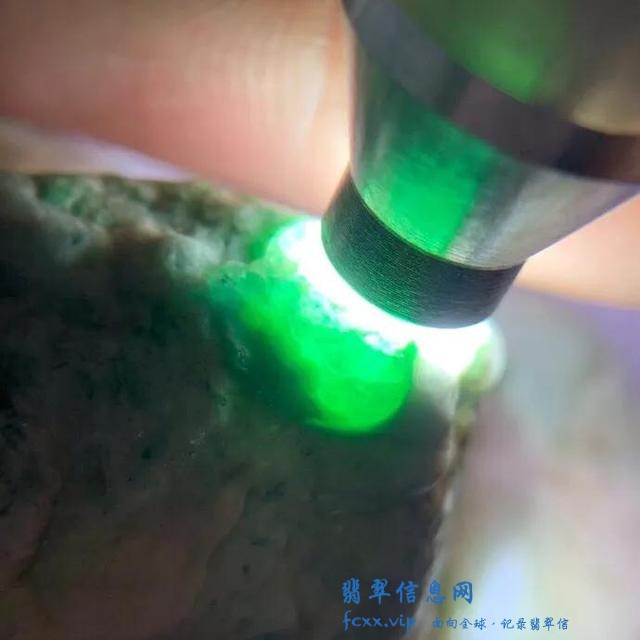 少见的木那包浆皮料子，戒面级别，行家值得收藏-5.jpg