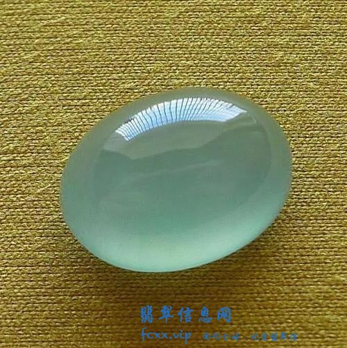 谈谈翡翠的戒面-3.jpg