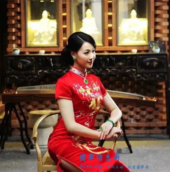 什么是翡翠的种水，什么样的种多少钱能买到？一分钟让你明白-1.jpg
