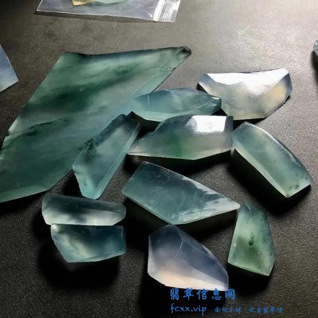 翡翠精品赏-3.jpg